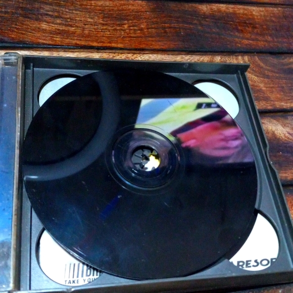 G-16 PS1 BLACK LABEL- FINAL FANTASY VIII GAME - Picture 6 of 12